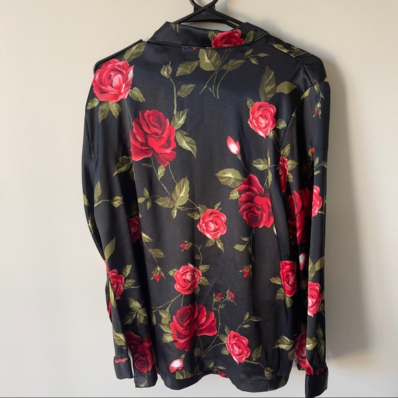 Morgan Taylor Black & Red Floral Long Sleeve Satin Like Pajama Set Size L EUC - Picture 2 of 8